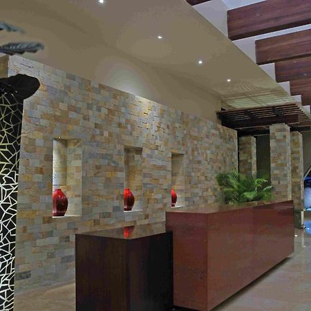 Wyndham San Jose Herradura Интерьер фото Interior of the hotel
